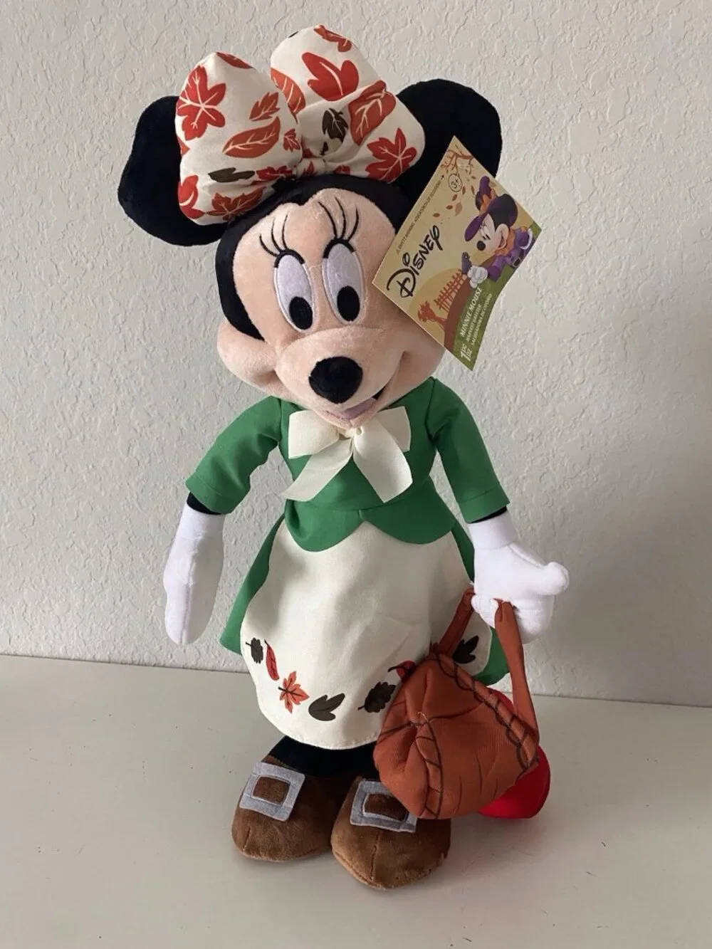 Disney Minnie Mouse Pilgrim Door Porch Greeter Fall Harvest Thanksgiving Autumn
